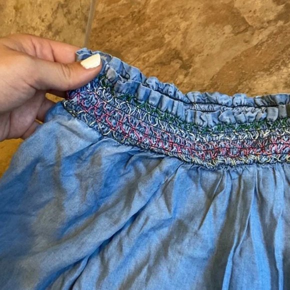 Francesca's | NWT Dianna Off The Shoulder Blouse - Picture 6 of 10